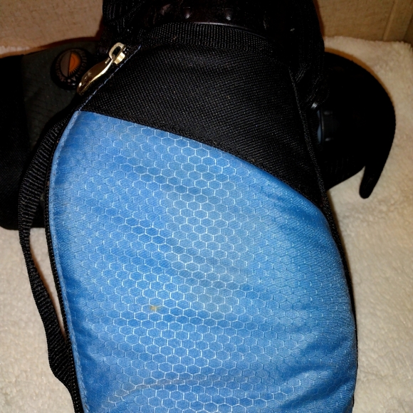 NOT FOR SALE ---Plastic Water bottles - Picture 3 of 4